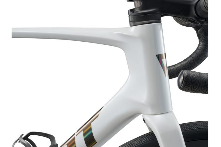 Giant Defy Advanced Pro 1 Road Bike - White