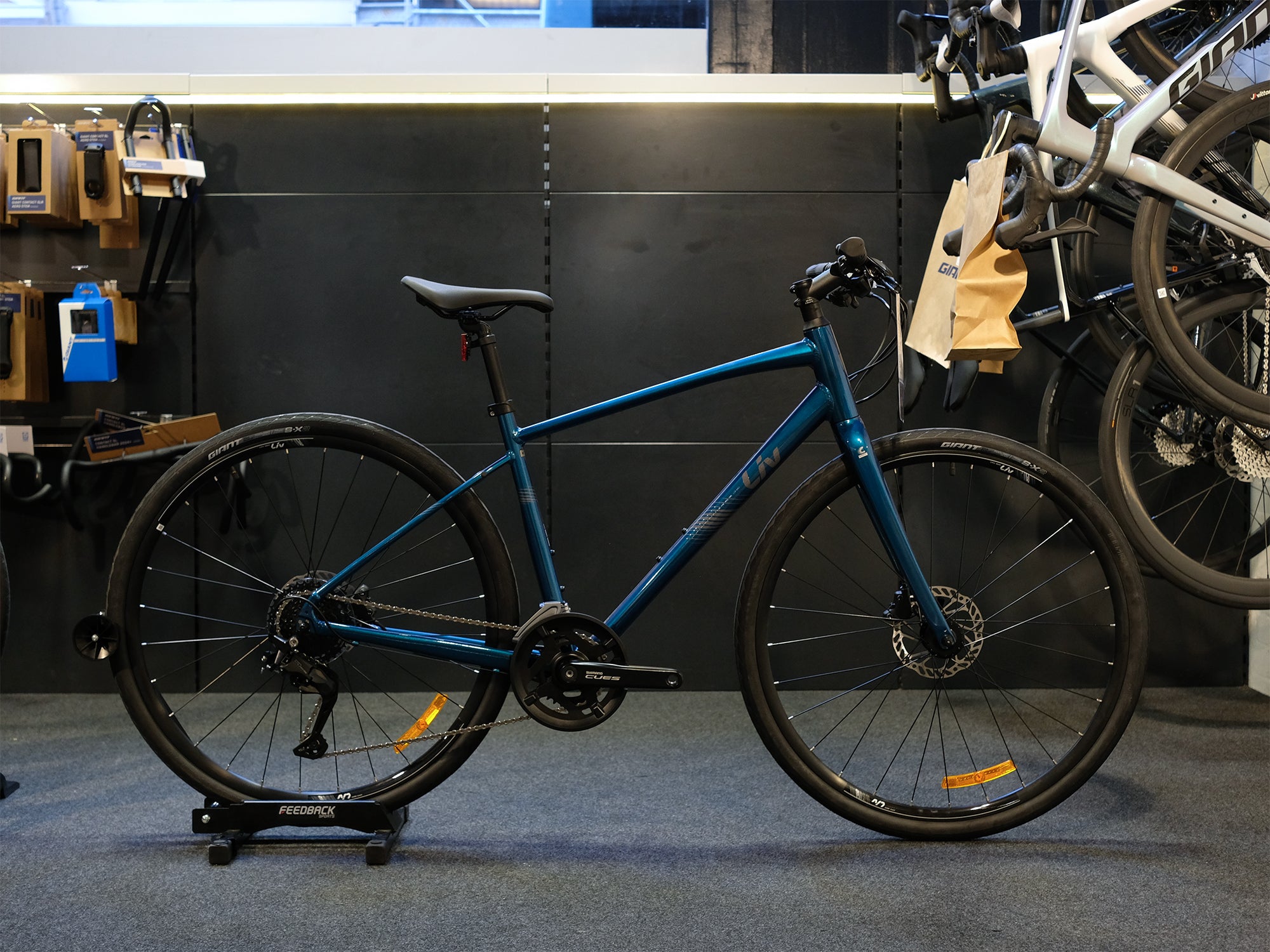 giant liv alight bicycle Liv Alight 1 DD Disc