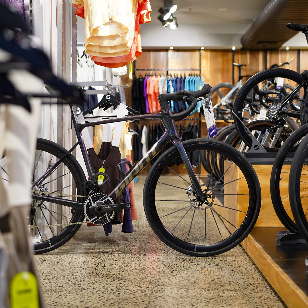 Giant Defy Advanced SL 0 Road Bike - Arctic Light
