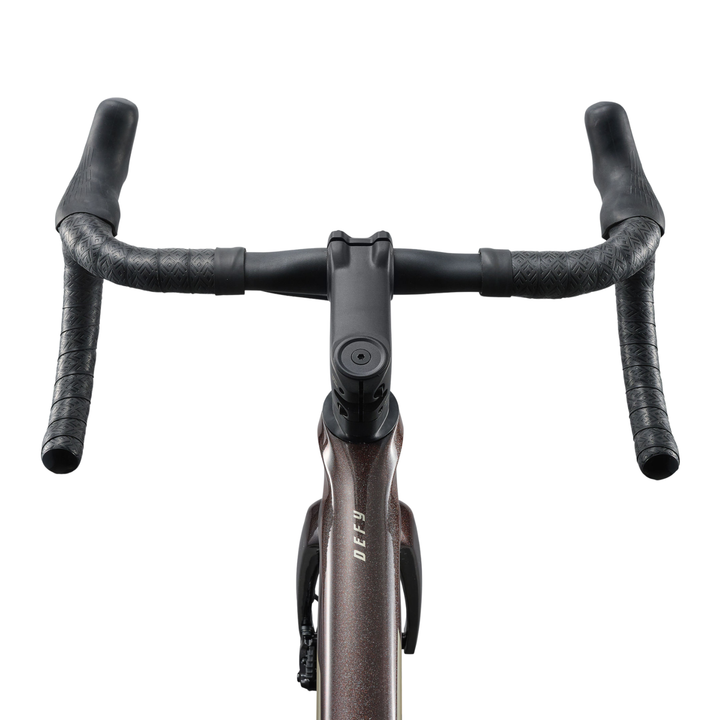 Giant Defy Advanced 1 - Obsidian Pulse