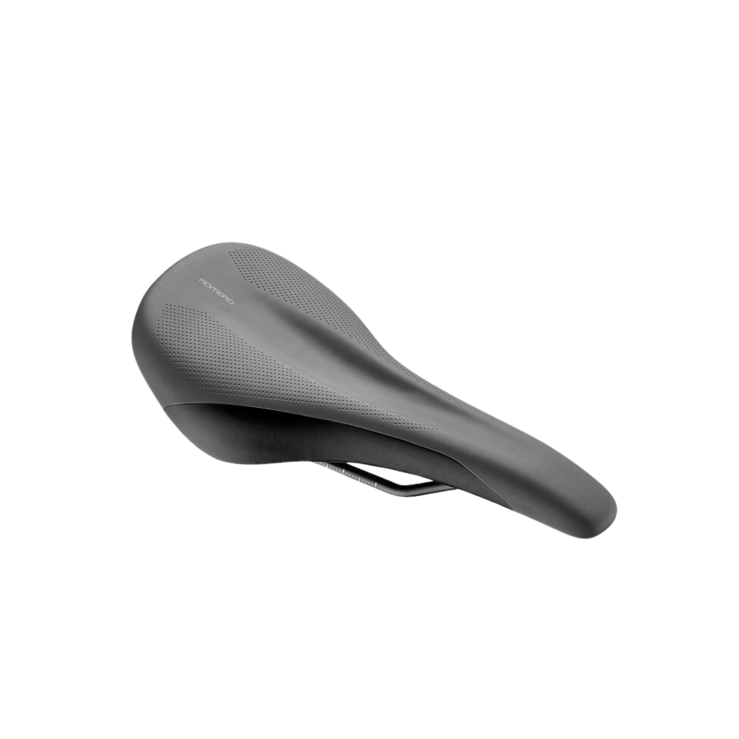 Giant Romero Saddle