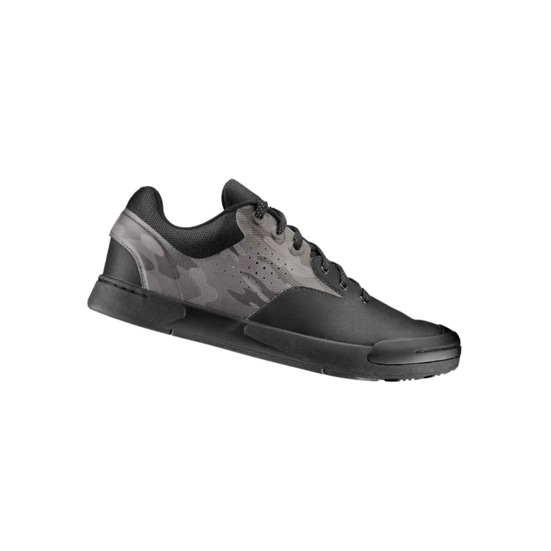 Giant Shuttle Flat Shoes - Black Camo