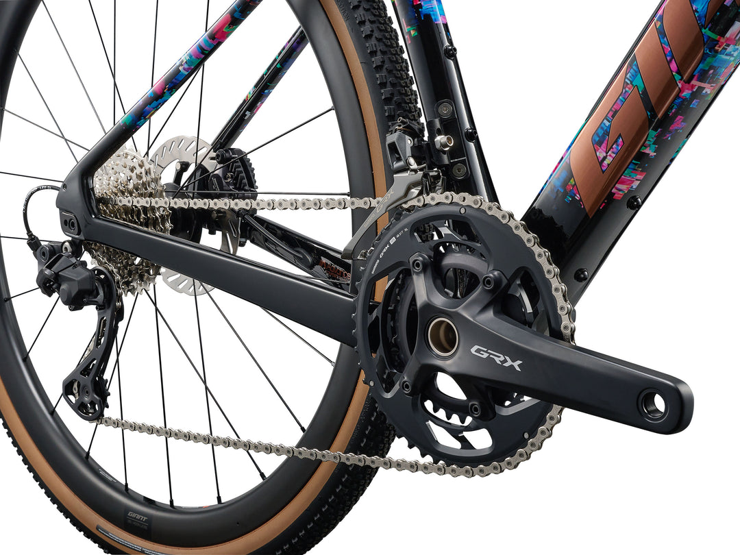 Giant Revolt Advanced 0 SE Gravel Bike - Radio Spectrum