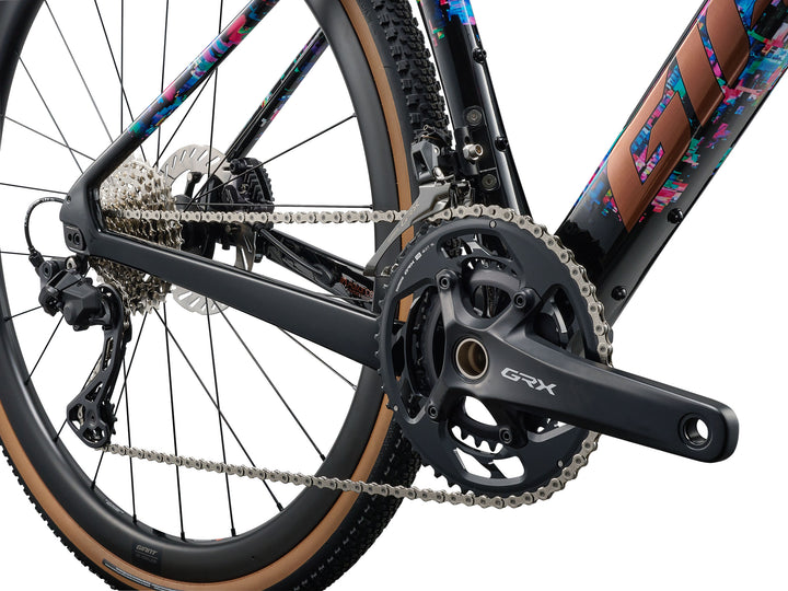 Giant Revolt Advanced 0 SE Gravel Bike - Radio Spectrum