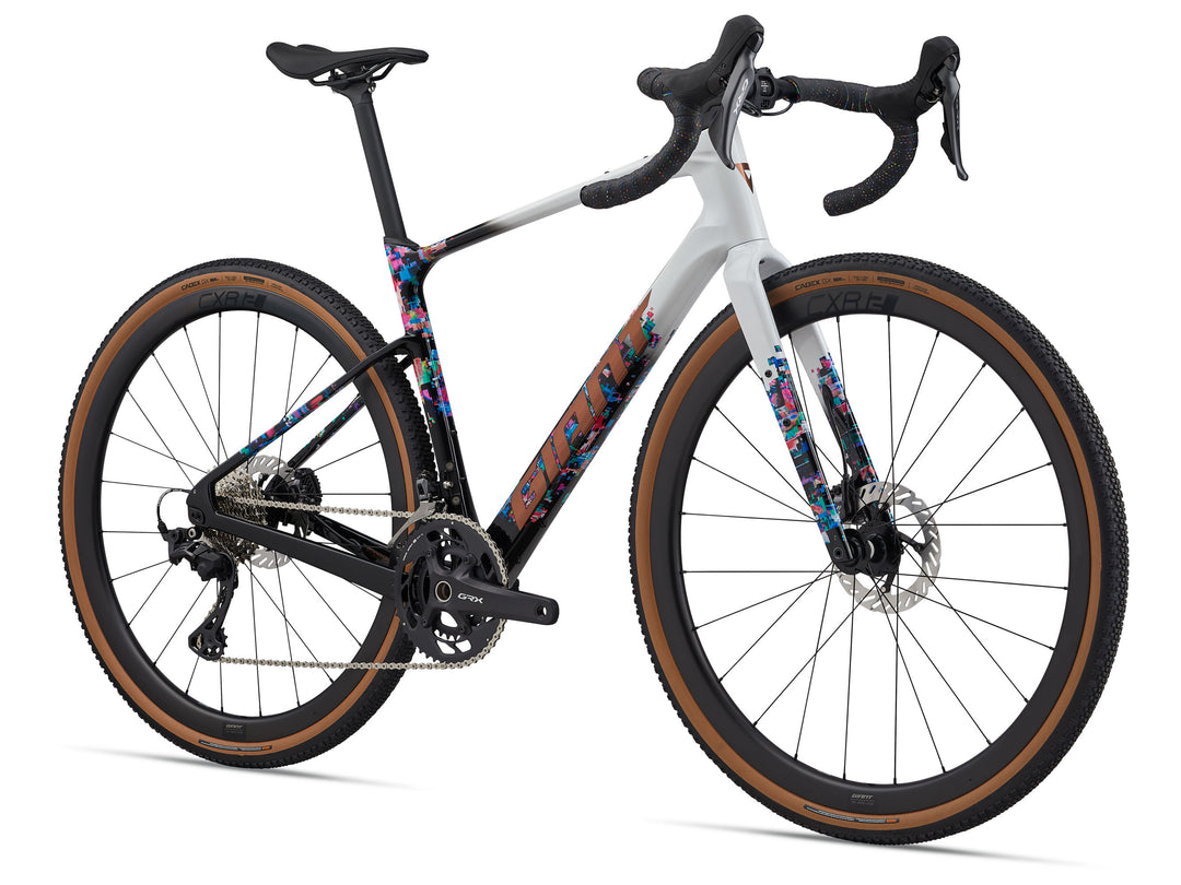 Giant Revolt Advanced 0 SE Gravel Bike - Radio Spectrum