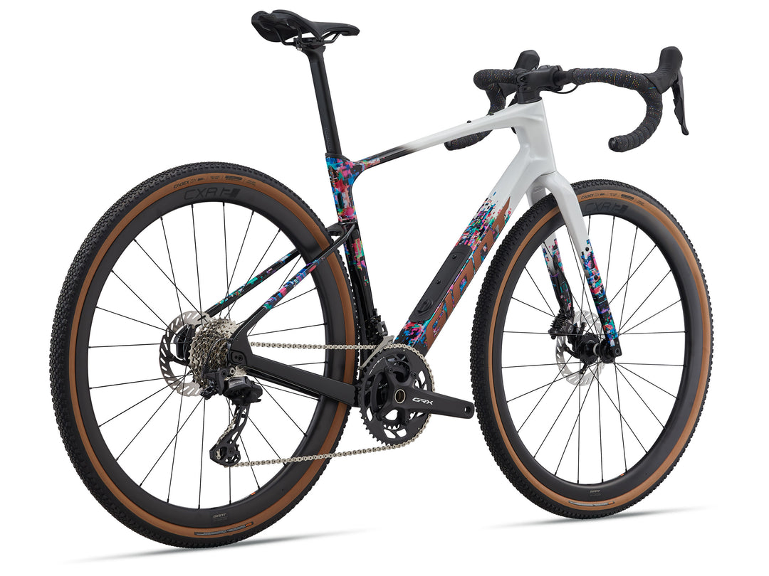 Giant Revolt Advanced 0 SE Gravel Bike - Radio Spectrum