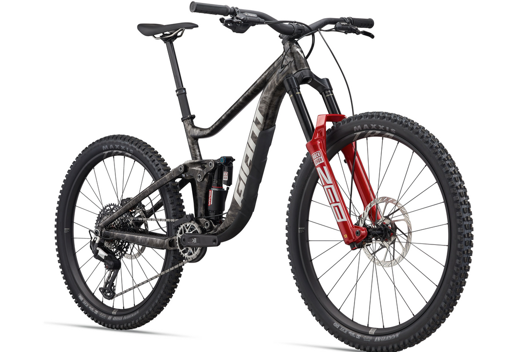Giant Reign SE Mountain Bike - Black Lightning/Chrome