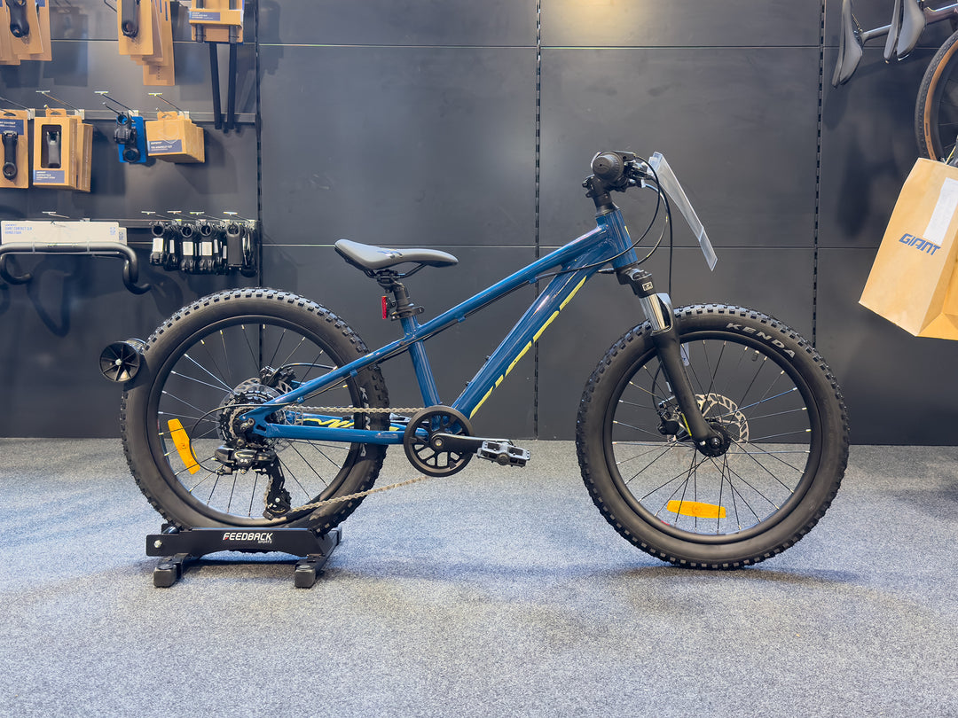giant bicycles sydney Giant Stp 20 FS