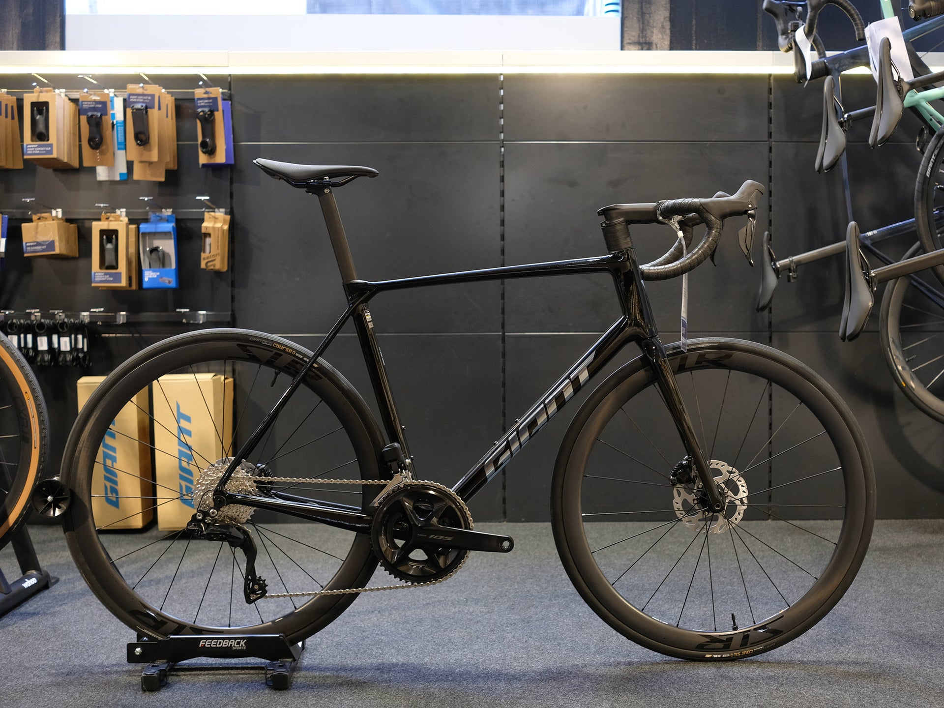 Giant TCR Advanced Pro Di2 Carbon – Giant Sydney